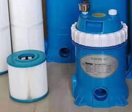 Bag filter housing and filter shown in the GD576 brochure
